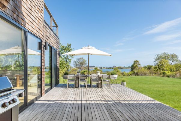 Backyard, Exterior, Water