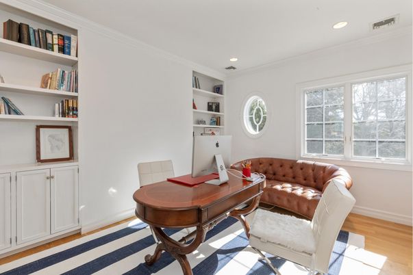 Home Office, Interior, Recessed Lighting, Wood Texture Flooring
