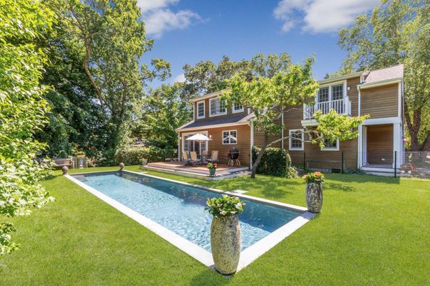 Backyard, Exterior, Pool