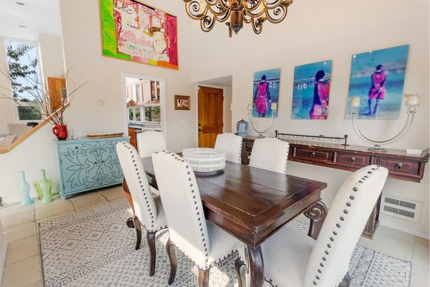 Chandelier, Dining room, Interior