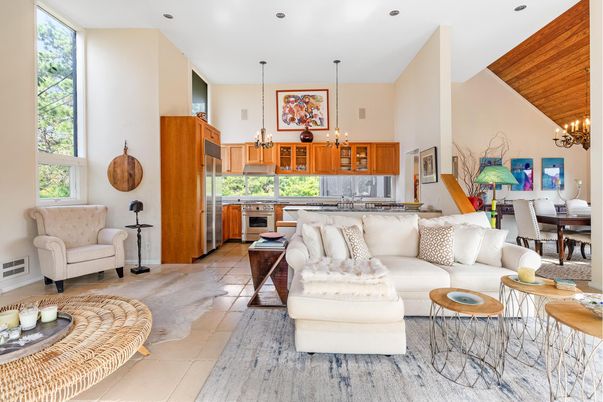 Dining room, Interior, Kitchen, Living room, Pendant Lights, Recessed Lighting, Stainless Steel Appliances, Wooden Ceilings