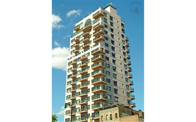 Exterior, Facade, Condo Building