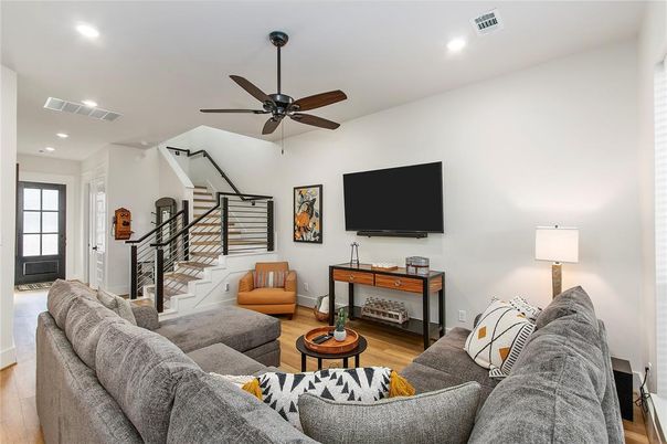 Interior, Living room, Recessed Lighting, Wood Texture Flooring