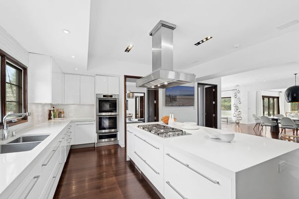 Dining room, Interior, Kitchen, Recessed Lighting, Stainless Steel Appliances, Wood Texture Flooring