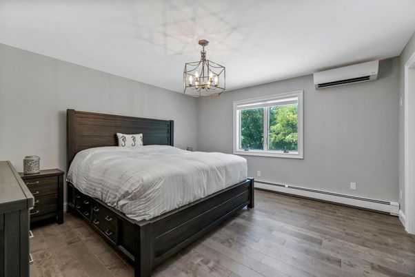 Bedroom, Interior, Pendant Lights, Wood Texture Flooring