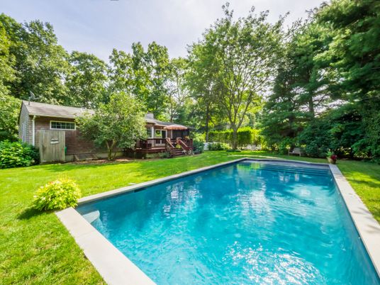 Backyard, Exterior, Pool