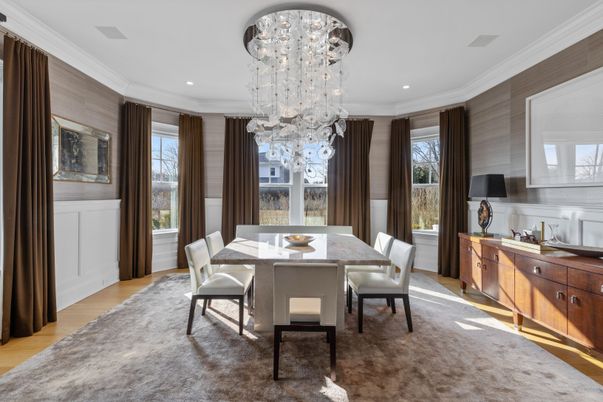 Chandelier, Dining room, Interior, Recessed Lighting, Wood Texture Flooring