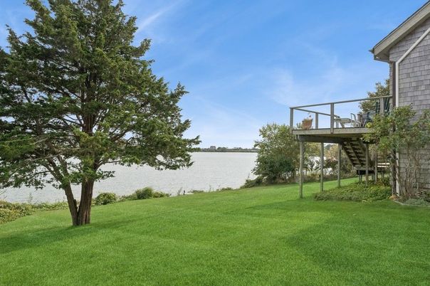 Exterior, Water