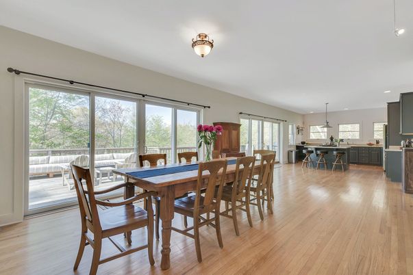 Dining room, Interior, Kitchen, Pendant Lights, Recessed Lighting, Wood Texture Flooring