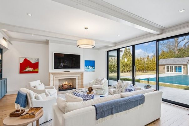 Fireplace, Interior, Living room, Pendant Lights, Recessed Lighting, Wood Texture Flooring