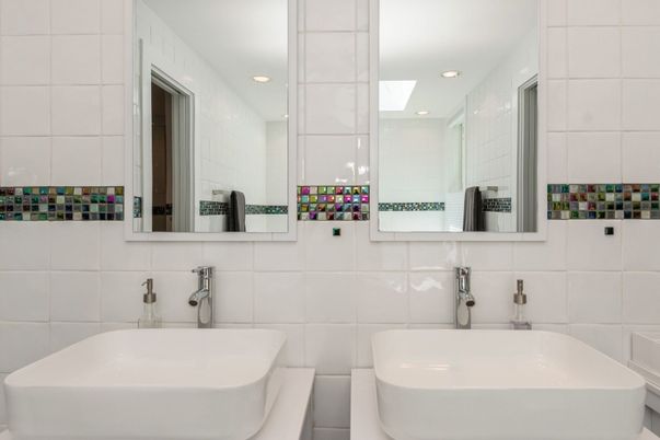 Bathroom, Free Standing Baths, Interior, Recessed Lighting