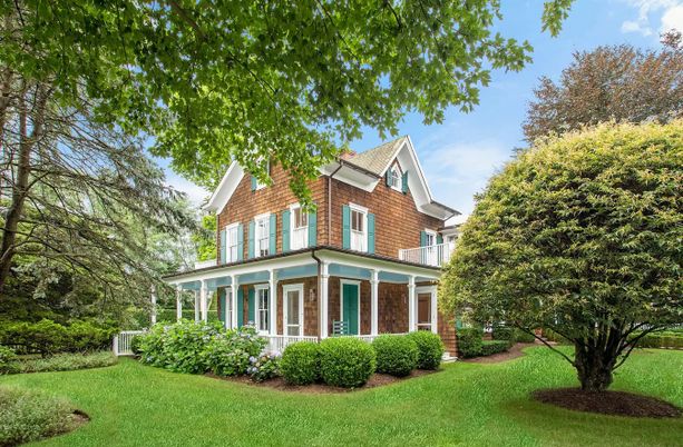 Backyard, Exterior, Facade, Brick Facade, Queen Anne Victorian