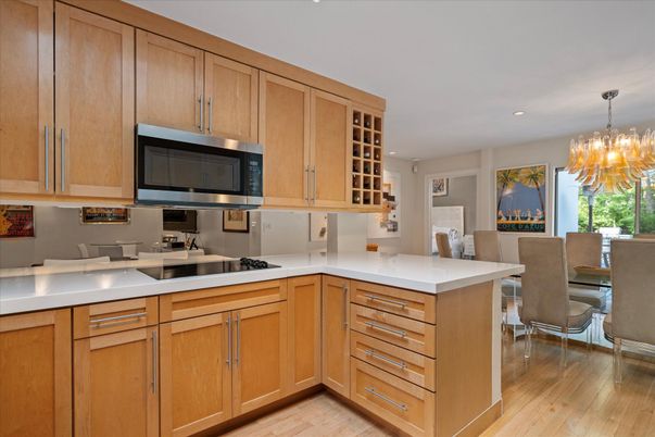 Chandelier, Dining room, Interior, Kitchen, Recessed Lighting, Wood Texture Flooring