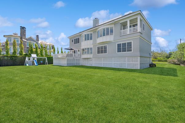 Backyard, Exterior, Playground