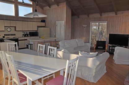 Dining room, Interior, Kitchen, Living room, Pendant Lights, Wooden Beams, Wooden Ceilings, Wood Texture Flooring