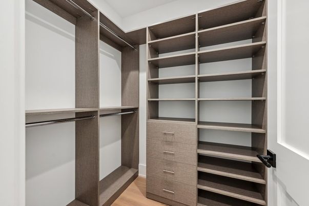 Interior, Walk-in Closets, Wood Texture Flooring