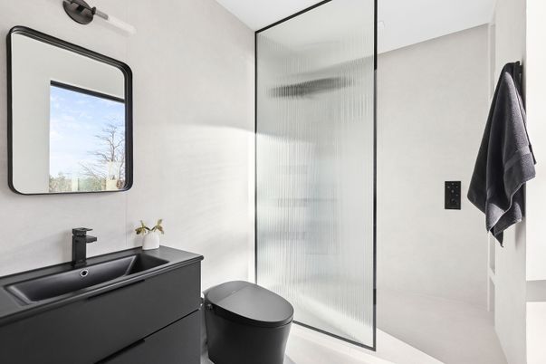 Bathroom, Glass Shower, Interior