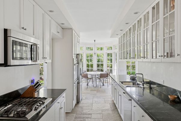 Dining room, Interior, Kitchen, Recessed Lighting