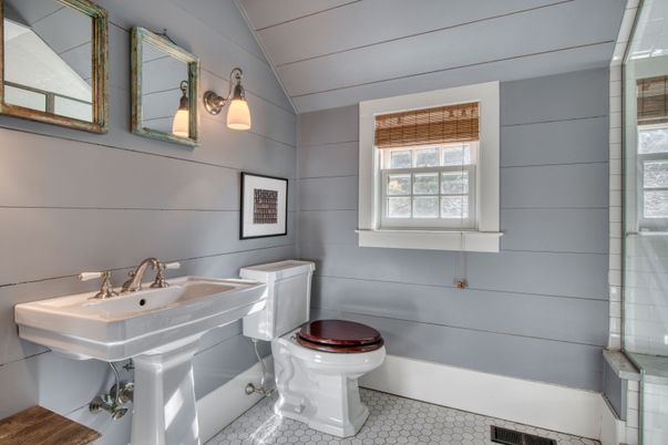Bathroom, Interior