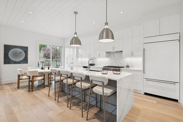 Dining room, Interior, Kitchen, Marble Walls, Pendant Lights, Recessed Lighting, Stainless Steel Appliances, Wood Texture Flooring