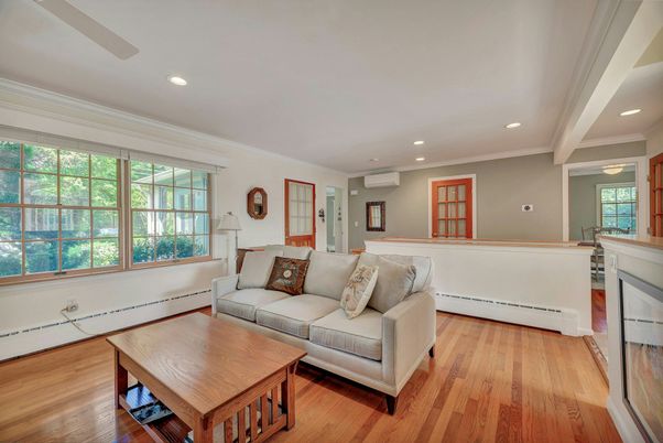 Interior, Living room, Recessed Lighting, Wood Texture Flooring