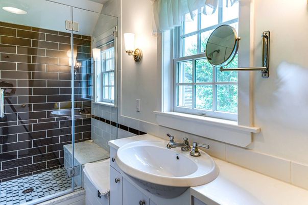 Bathroom, Interior, Recessed Lighting