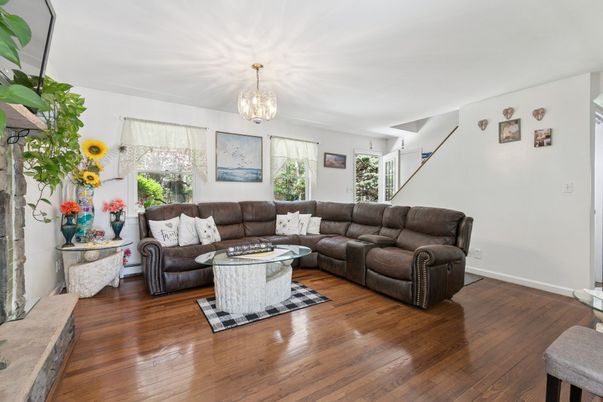 Chandelier, Interior, Living room, Wood Texture Flooring