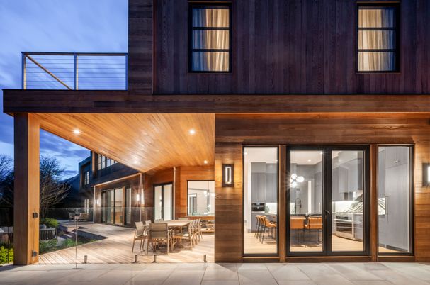 Exterior, Facade, Modern