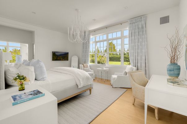 Bedroom, Chandelier, Interior, Living room, Wood Texture Flooring