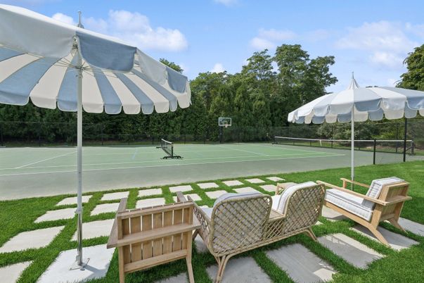 Exterior, Tennis Courts