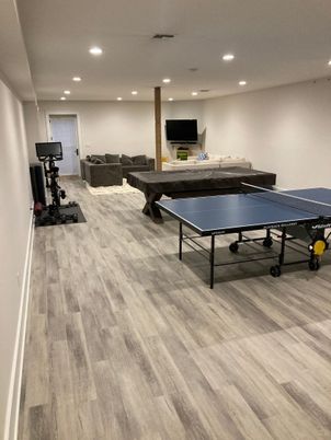 Fitness Equipment, Game Room, Interior, Recessed Lighting, Wood Texture Flooring
