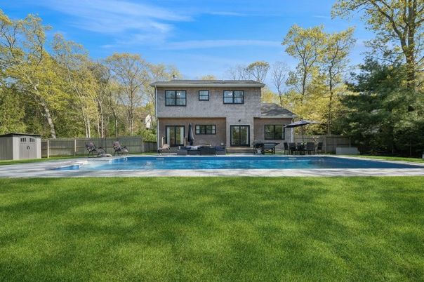 Backyard, Exterior, Pool