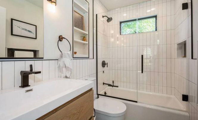 Bathroom, Glass Shower, Interior