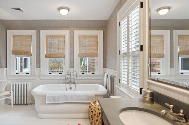 Bathroom, Free Standing Baths, Interior