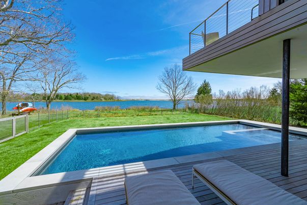 Exterior, Pool, Water