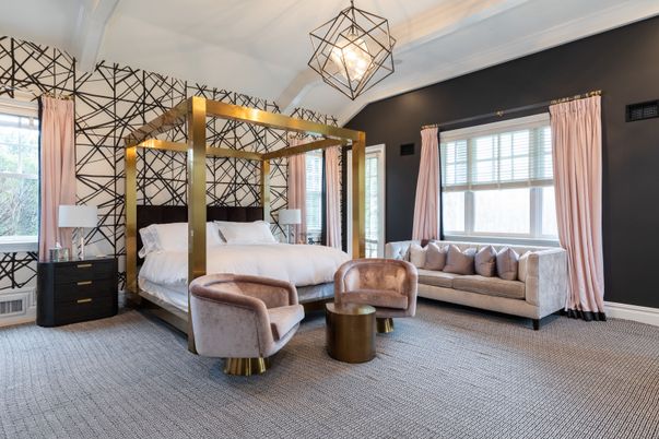 Bedroom, Interior, Pendant Lights