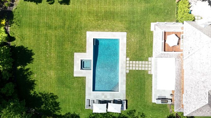 Exterior, Drone