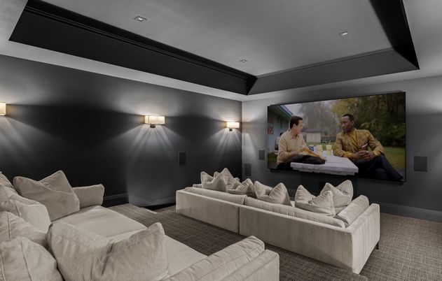 Interior, Projection Screen, Recessed Lighting, Theatre Room