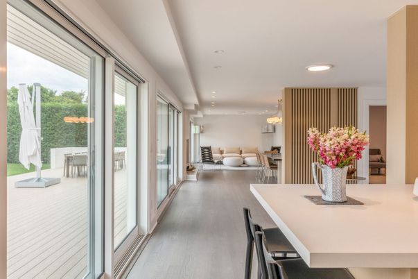 Dining room, Interior, Pendant Lights, Recessed Lighting, Wood Texture Flooring
