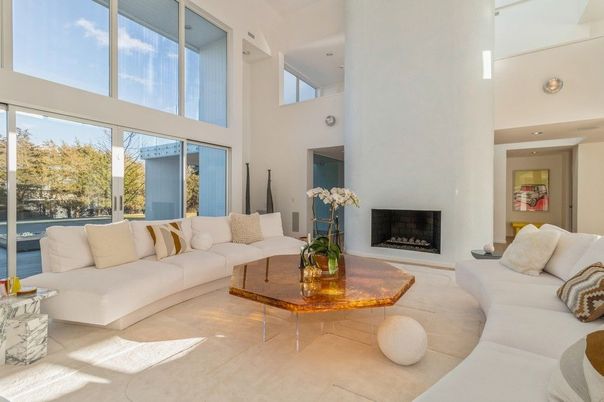 Fireplace, Interior, Living room, Recessed Lighting