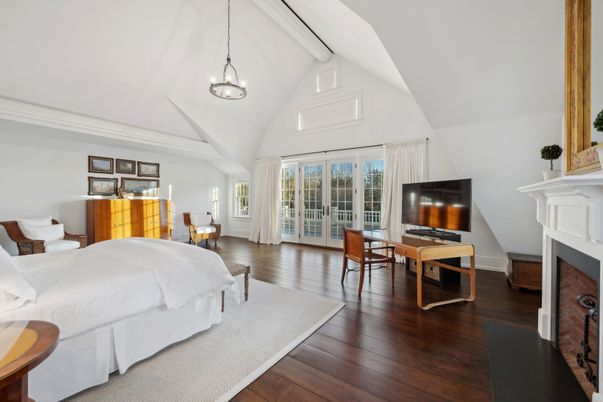 Bedroom, Fireplace, Interior, Pendant Lights, Wood Texture Flooring
