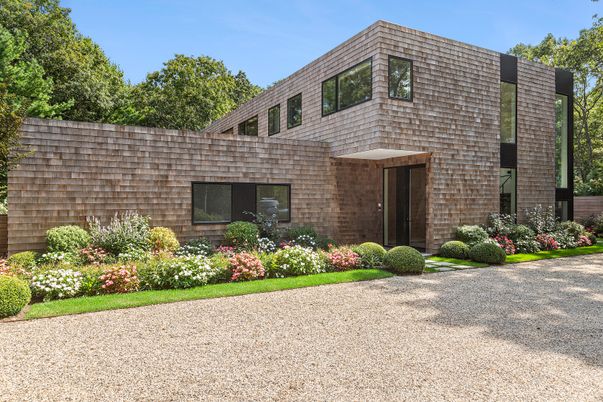 Exterior, Facade, Brick Facade, Modern