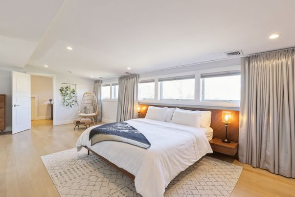 Bedroom, Interior, Recessed Lighting, Wood Texture Flooring