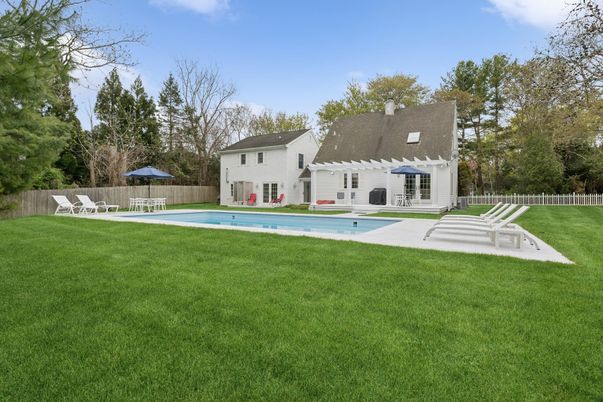 Backyard, Exterior, Pool
