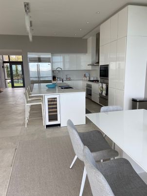 Dining room, Interior, Kitchen, Recessed Lighting