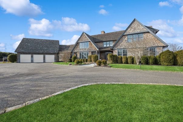 Attached, Exterior, Facade, Brick Facade, Tudor Revival
