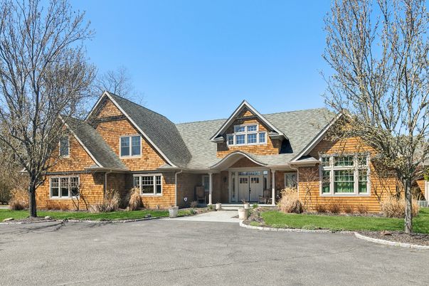 Exterior, Facade, Brick Traditional