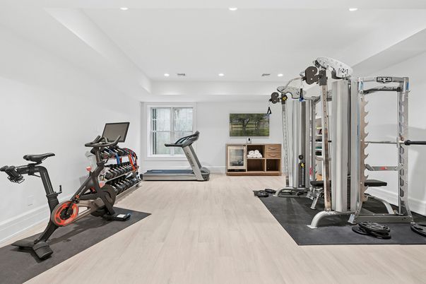 Fitness Equipment, Interior, Recessed Lighting, Wood Texture Flooring