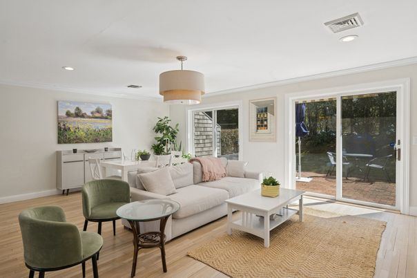 Dining room, Interior, Living room, Recessed Lighting, Wood Texture Flooring