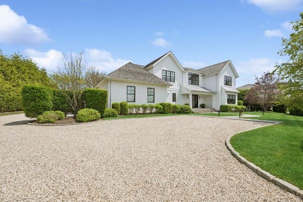 Backyard, Exterior, Facade, Farmhouse